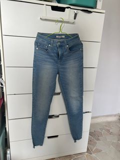 (Category: ) located in . Submitted by yenyln (Listing ID 1315577567, Image 1). Description: .