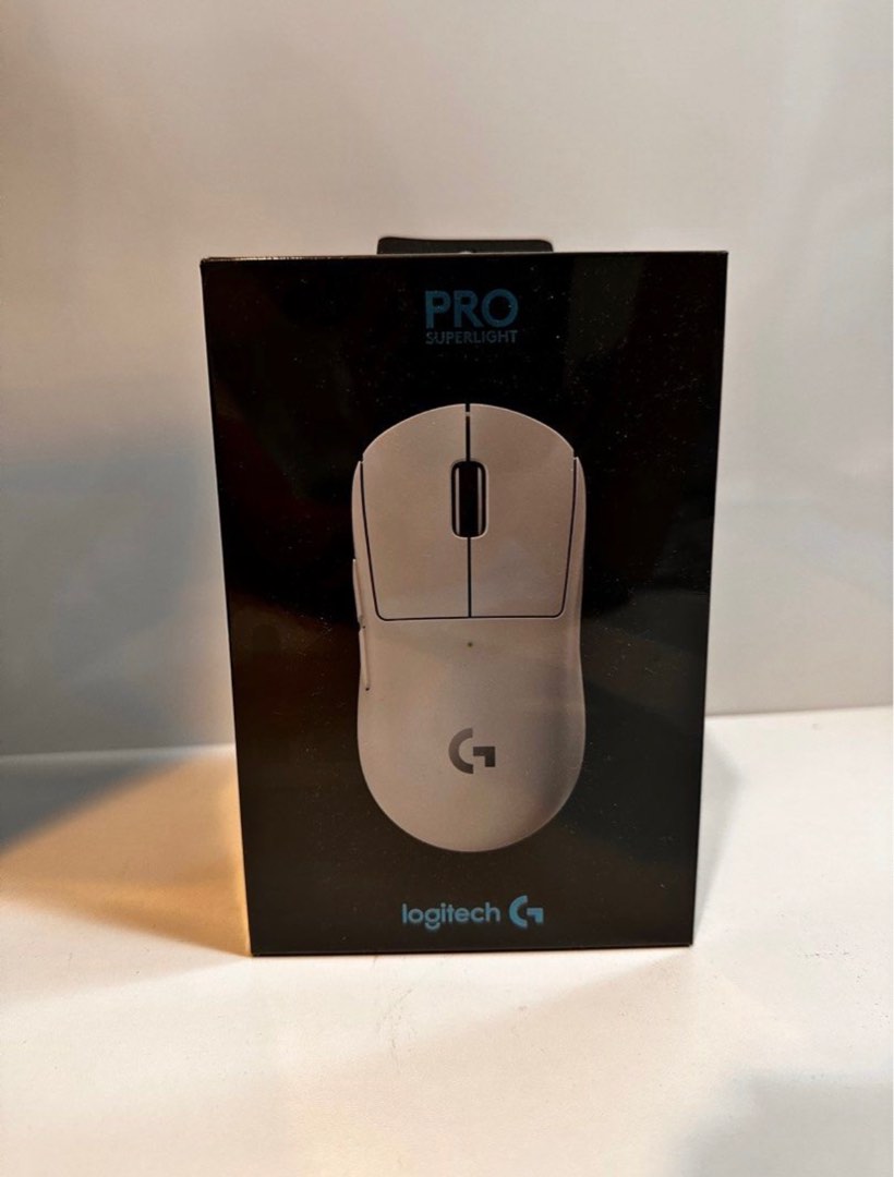 Logitech Superlight Pro, 電腦＆科技, 電腦周邊及配件, 電腦滑鼠及相關產品 - Carousell