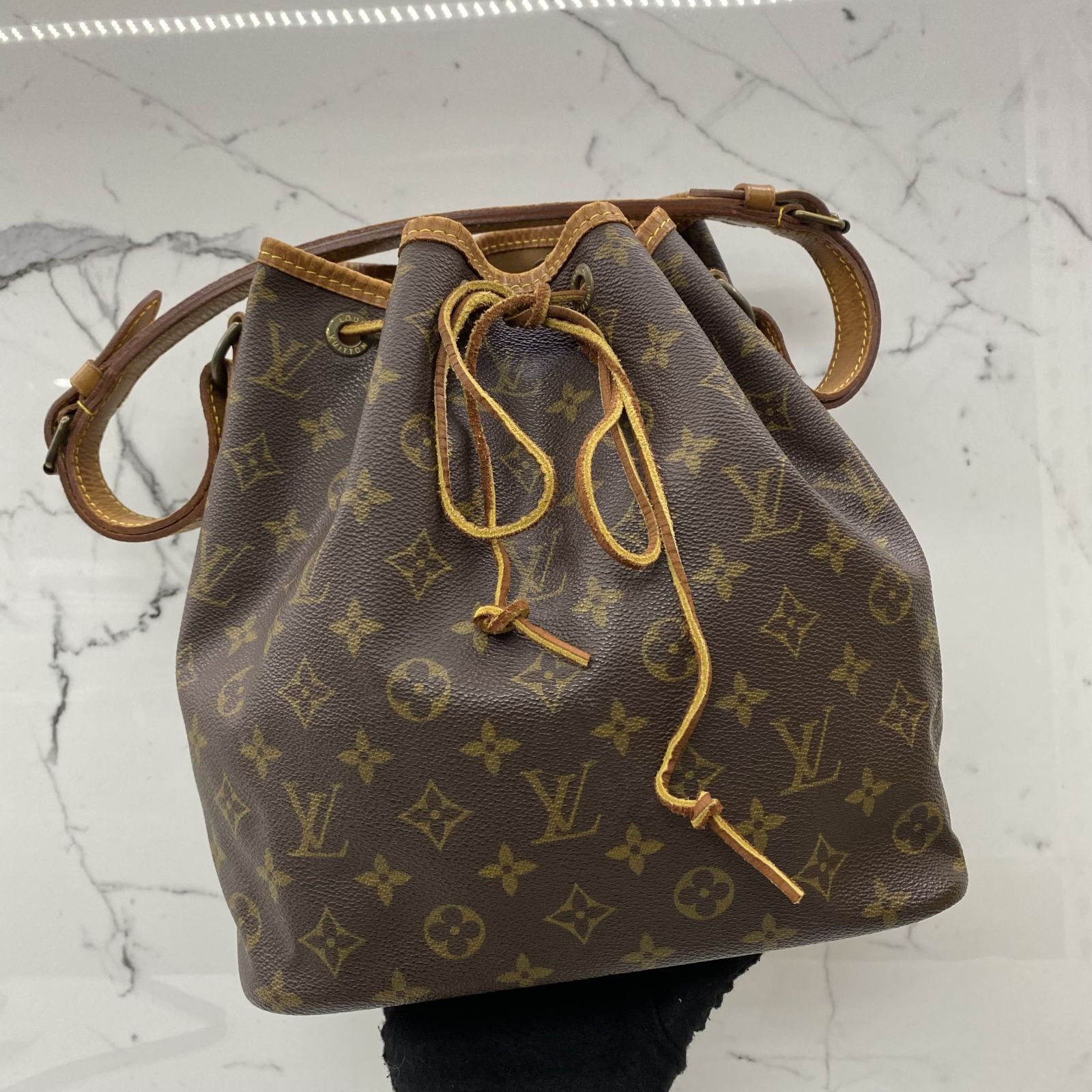 Louis vuitton drawstring outlet