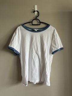 (Category: ) located in . Submitted by myclosetsale (Listing ID 1315513818, Image 1). Description: .