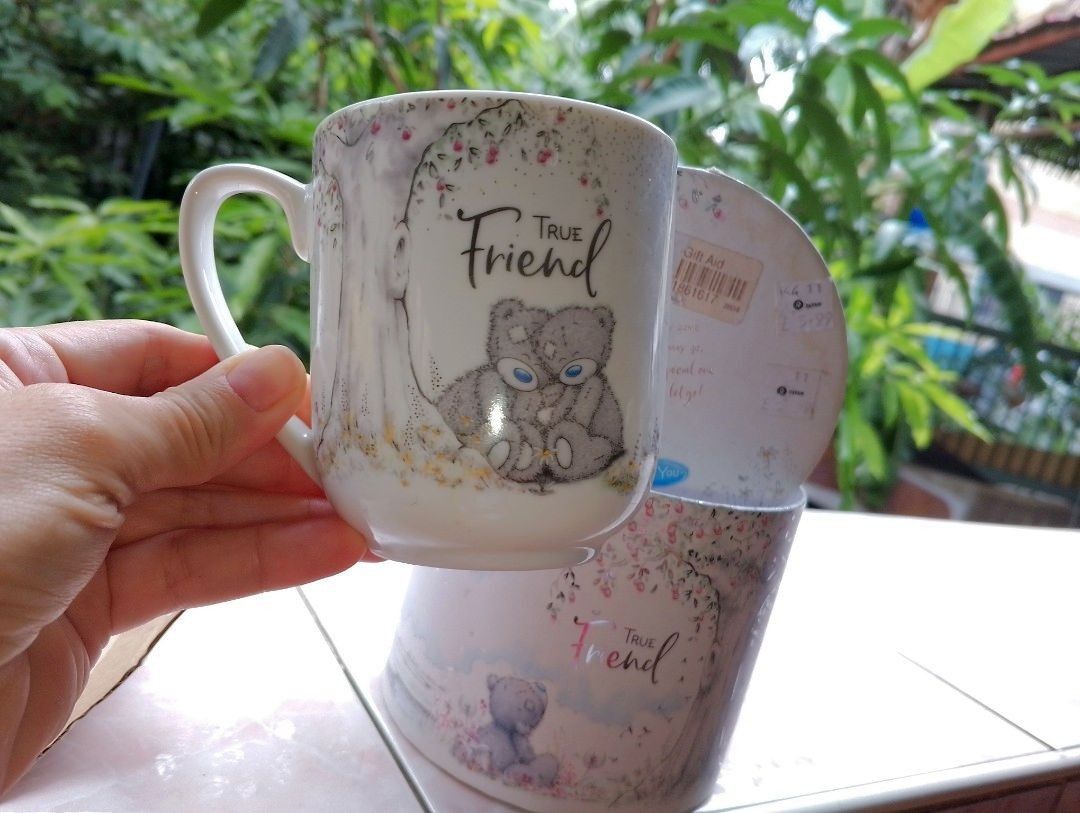 Mugs with box take all (Category: Coffee & Tea Tableware) located in Cainta. Submitted by allauthenticbymj (Listing ID 1315521393, Image 1). Description: 1. True friend bear mug and 2. Miffy 55th both with original box 3. yellow Goofy mug with replacement box price: note: may mga fold or stain yung box from storage,if important sa inyo na perfect yung box,this listing is not for you.