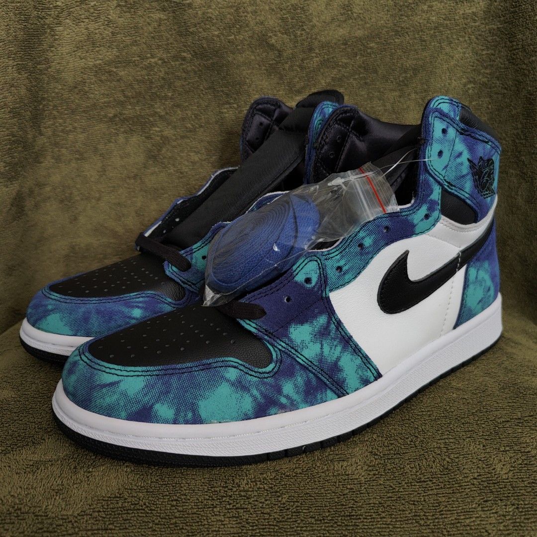 Nike Air Jordan 1 High OG Tie Dye Women s US 12 Men s US 10.5 UK 9.5 EU 44.5 Men s Fashion Footwear Sneakers on Carousell