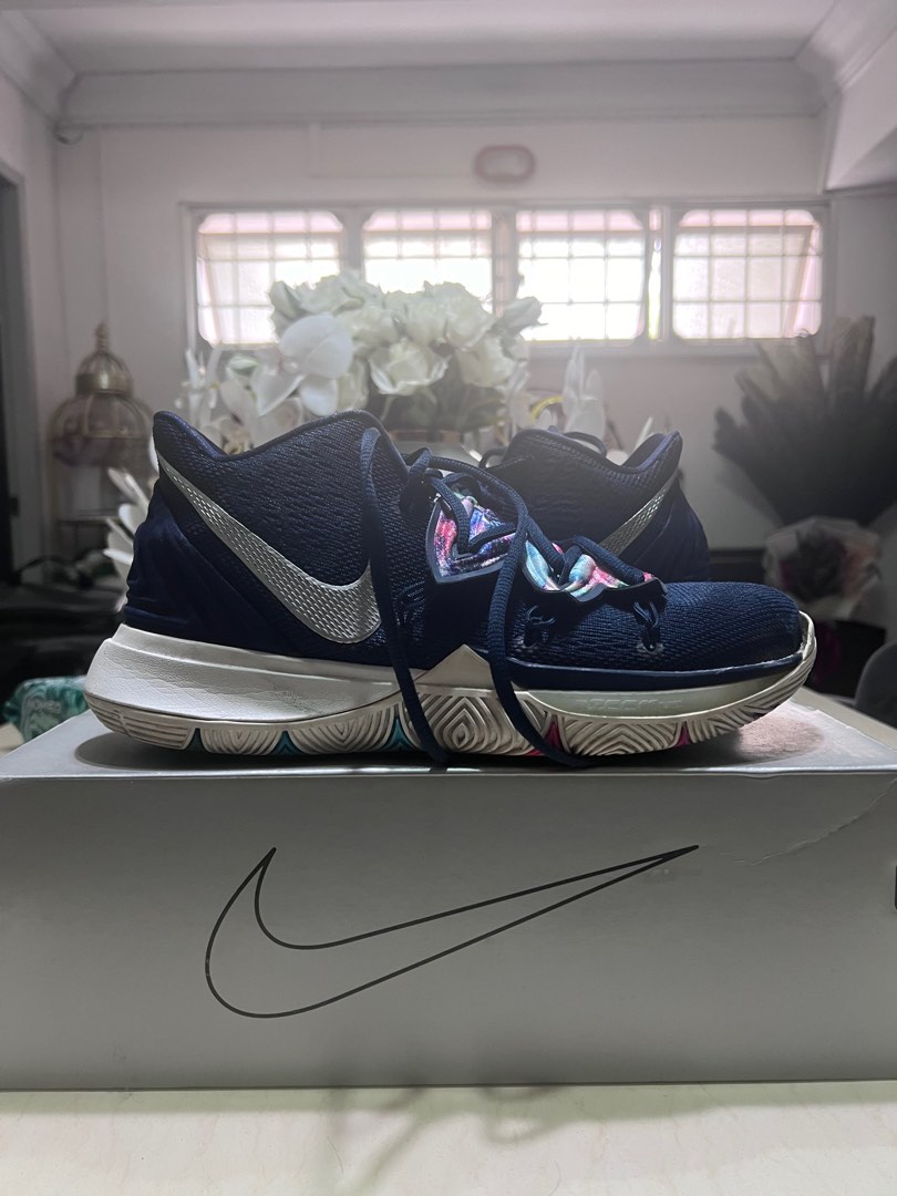 Kyrie 5 galaxy release date store