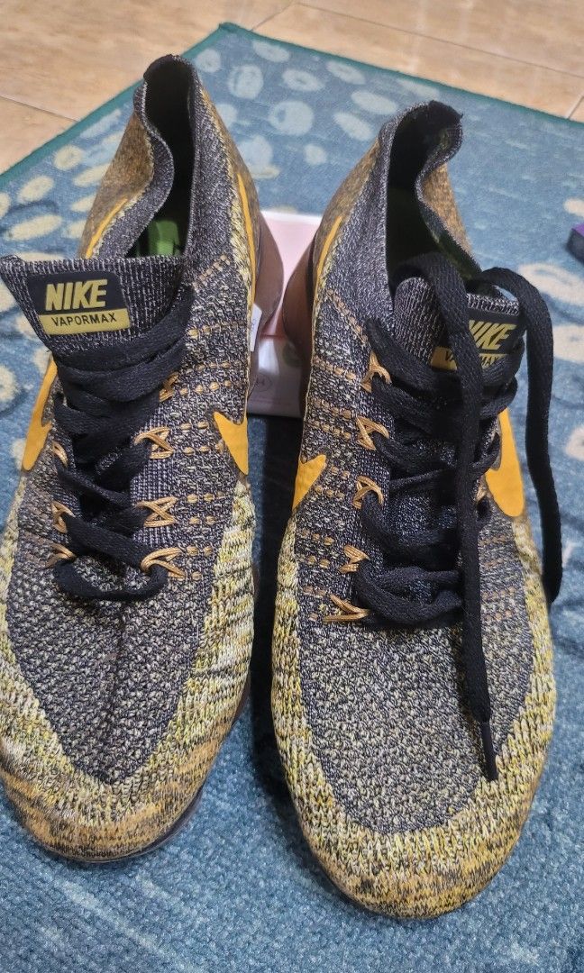 Nike vapormax mineral gold best sale