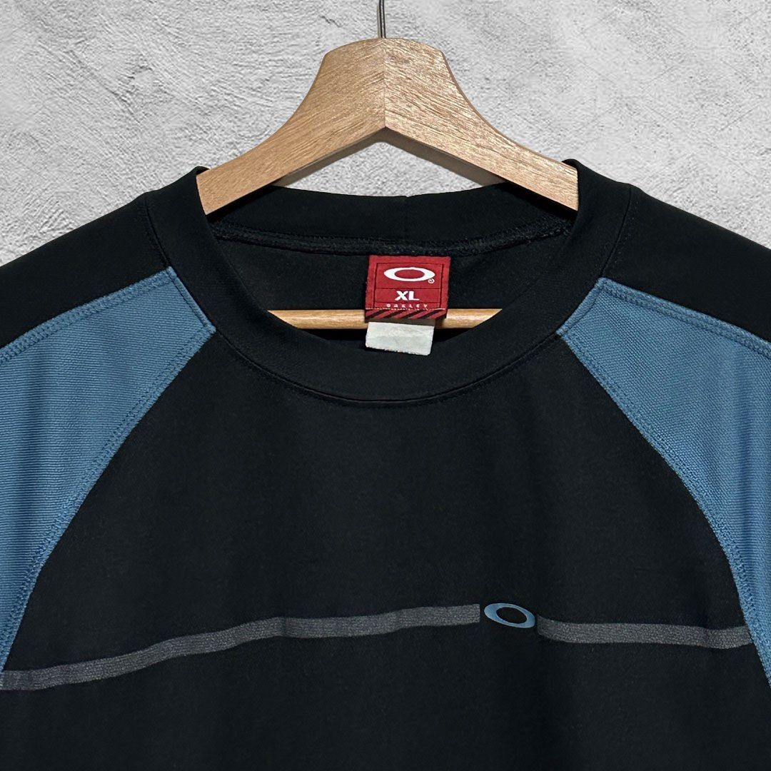 Oakley Dri fit Tee