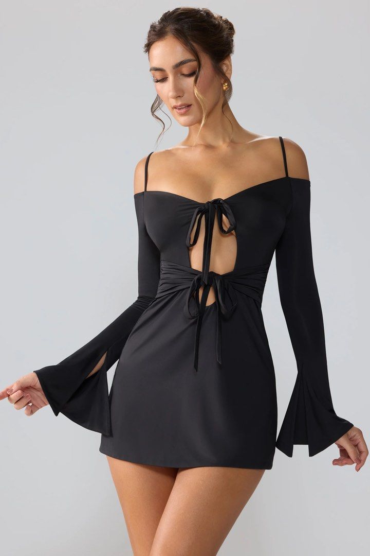 Oh Polly Slinky Jersey Long Sleeve Cut Out Mini Dress in Black, Women's  Fashion, Dresses & Sets, Dresses on Carousell