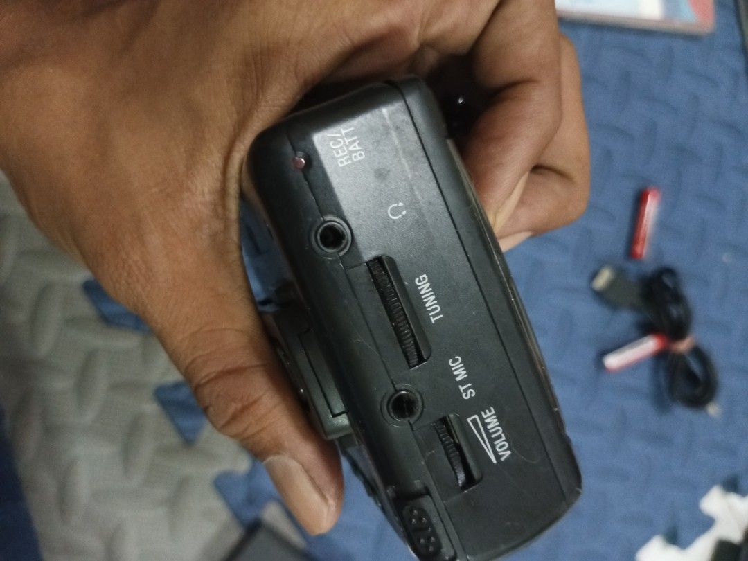 Panasonic cassettes player, Audio, Portable Music Players on Carousell