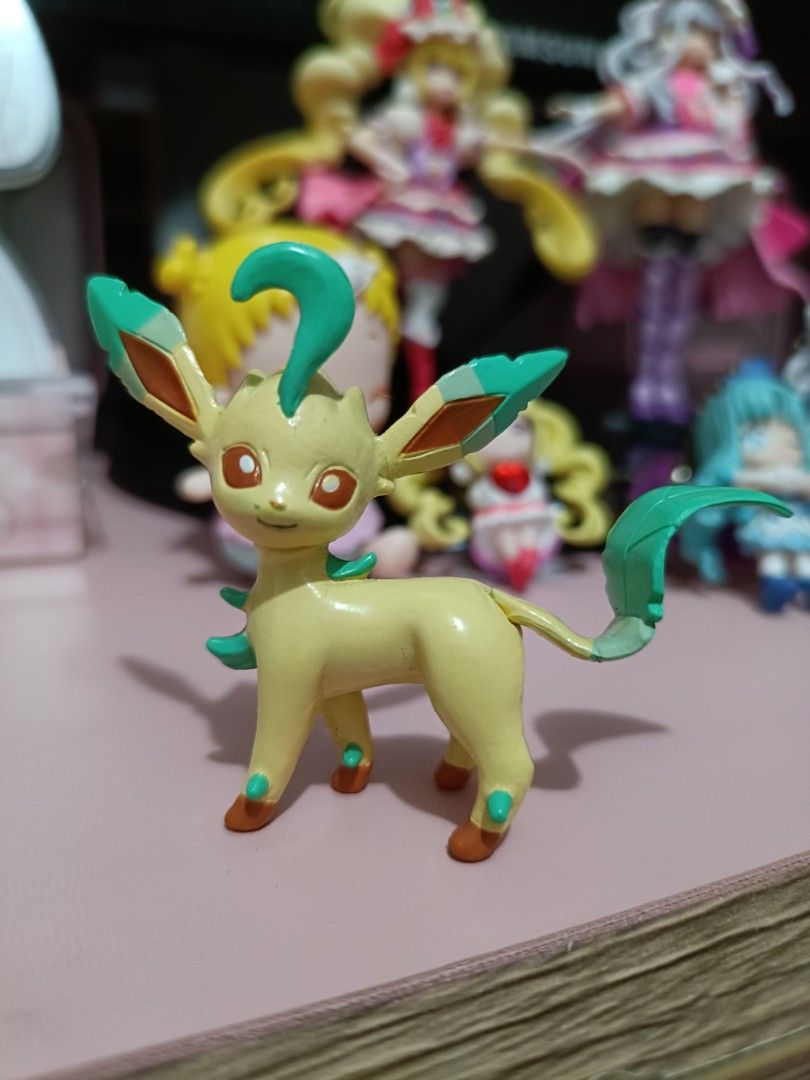 Pokemon Leafeon 1.5" Nintendo Figure (Category: Figurines & Statues) located in Taguig. Submitted by edellede (Listing ID 1315574482, Image 1). Description: Selling my Vintage Nintendo Pokemon Leafeon (1.5") it was sold for 875 on eBay with a lot of flaws, but mine only has minimal flaw and I'm selling it for only 300 RFS: Decluttering preferably meet up but can also ship, no COD... Thank you for checking out my Ad ☺️ Have a nice day 🫰.
