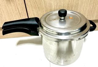 (Category: ) located in . Submitted by value_seller_sg (Listing ID 1315669512, Image 1). Description: .