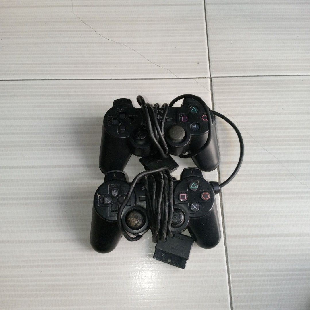PS2 Playstation 2 Controllers (Category: Controllers) located in Manila. Submitted by homethingsetc (Listing ID 1315543607, Image 2). Description: PS2 controllers For parts out or repair 2 pieces,take it all for 50 pesos only Pick up Cityland Wack Wack Royal Mansion.