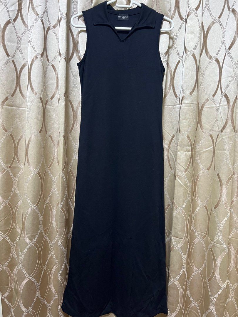 S-M Sleeveless Dress with Collar (Category: Dresses) located in San Mateo. Submitted by cjsamson (Listing ID 1315630871, Image 1). Description: .