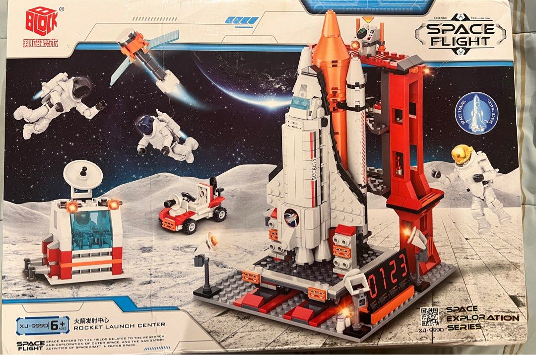 Space flight rocket launch center Lego (Category: Lego & Building Sets) located in Quezon City. Submitted by docbogs0833 (Listing ID 1315645566, Image 1). Description: .
