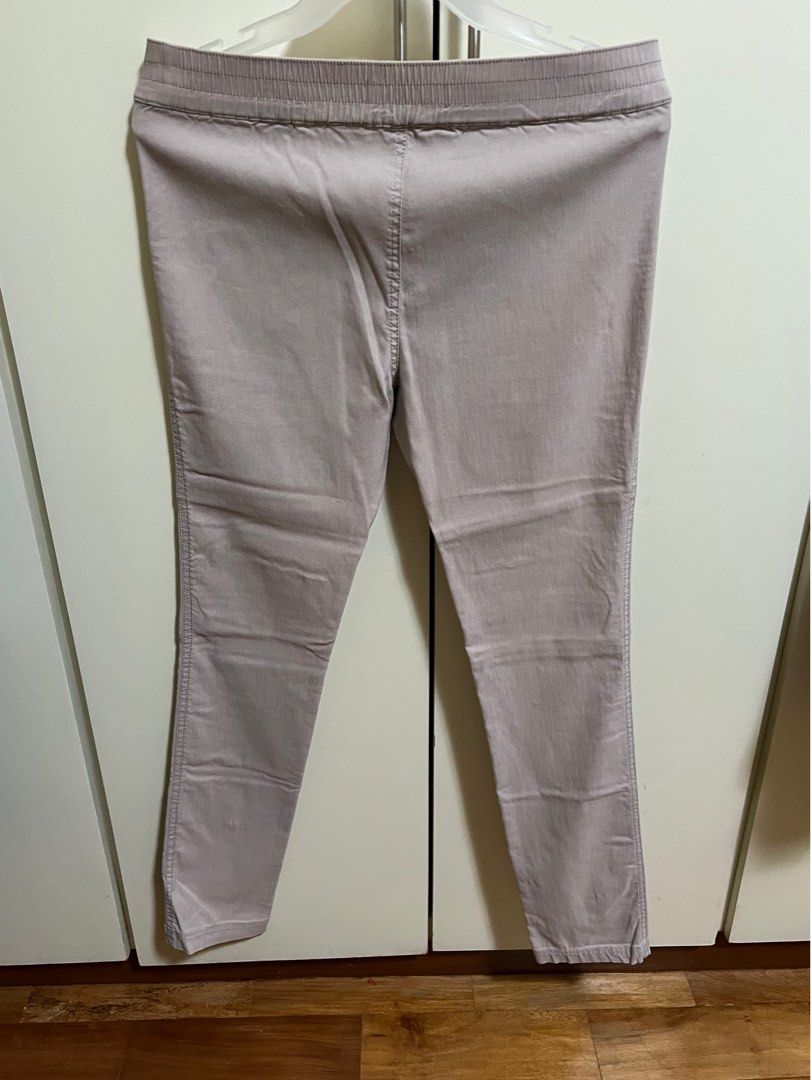 Stretch Skinny Leggings/Slacks (Category: Other Bottoms) located in Manila. Submitted by project40 (Listing ID 1315648886, Image 2). Description: Size: Medium, length is 94cm Material: Stretchy fabric Decluttering clothes that no longer fit me Sizes are as is Additional discount if you are purchasing more than 1 item from my listings 😊 Shipping fee c/o buyer Meet up is ok (see preferred locations below) Shipping/pick up c/o and to be booked by b