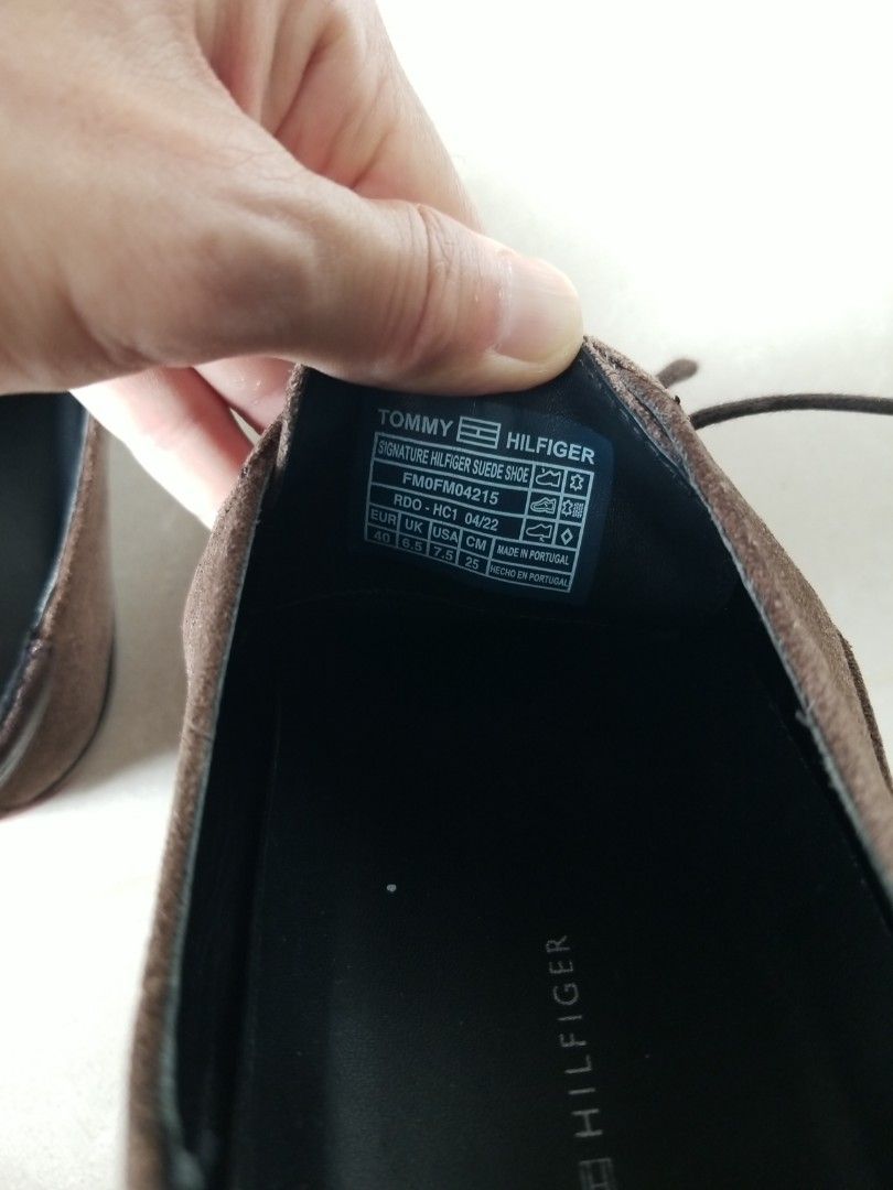 Tommy Hilfiger Size 40 Men Made in Portugal
