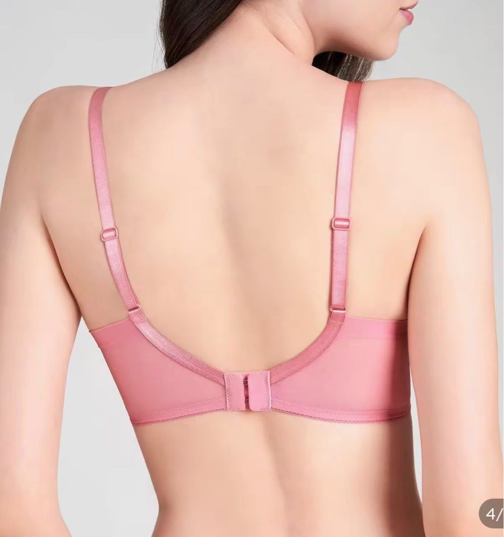 Triumph sexy push up pink no wire bra, Women's Fashion, New Undergarments &  Loungewear on Carousell