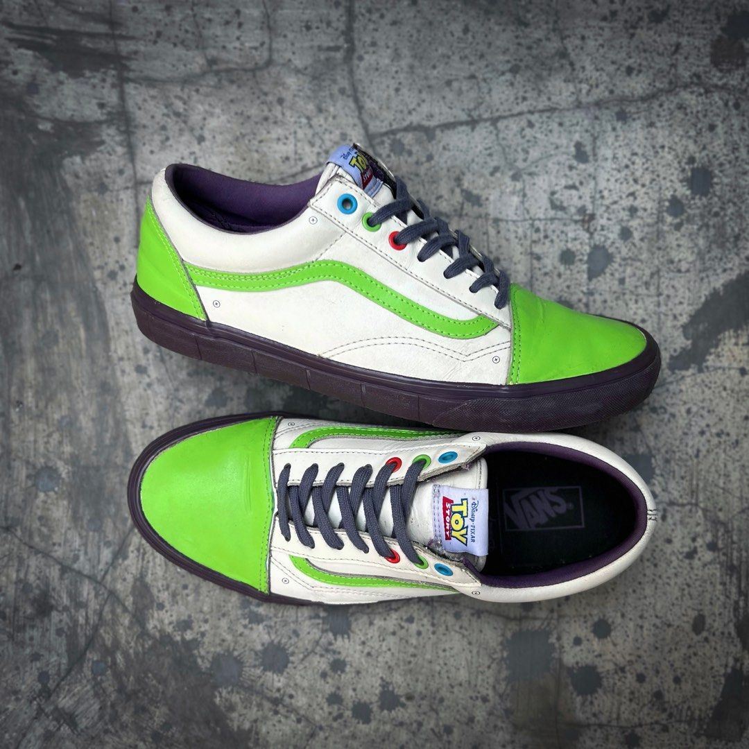 Harga sepatu vans toy story original cheap