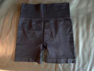 （分類：）位於 。 由 em0v0 提交（商品編號 1315540466，圖片 1）。簡介： 。