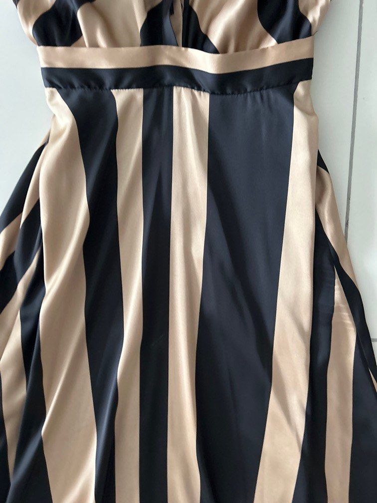 Zara black & gold long dress, Women's Fashion, Dresses & Sets, Dresses on  Carousell