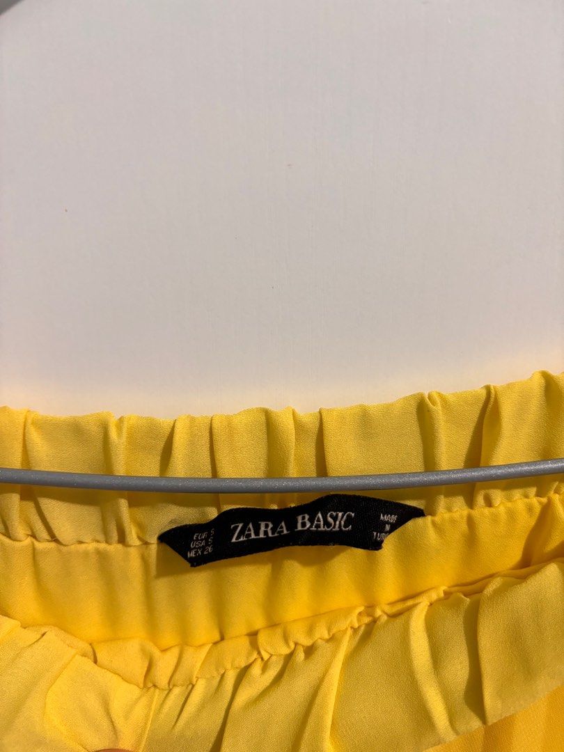 Zara Pleated Long Skirt (Category: Skirts) located in Quezon City. Submitted by kshops (Listing ID 1315605288, Image 3). Description: Decluttering.