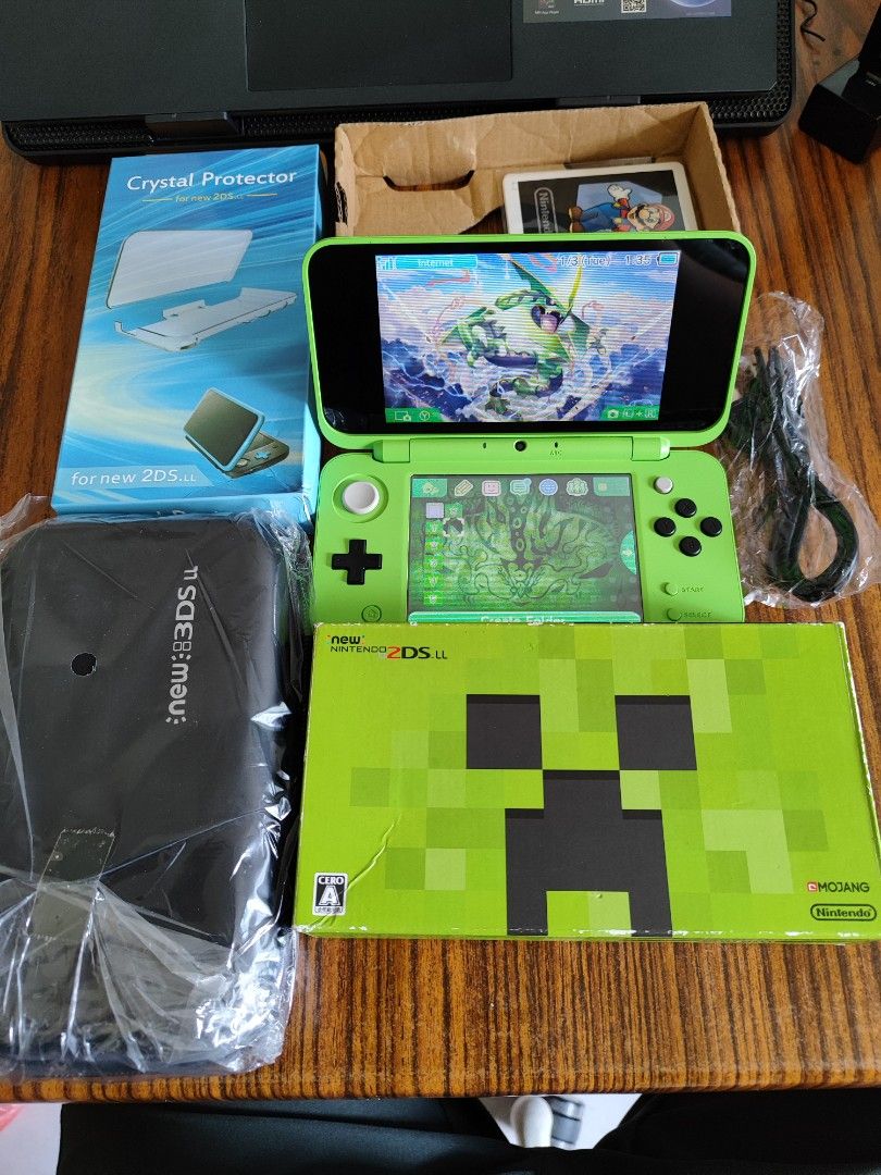 MINECRAFT(マインクラフト) Newニンテンドー2DS LL CREEP MINECRAFT CREEPER EDITION NEW Nintendo 2DS LL Game Console
