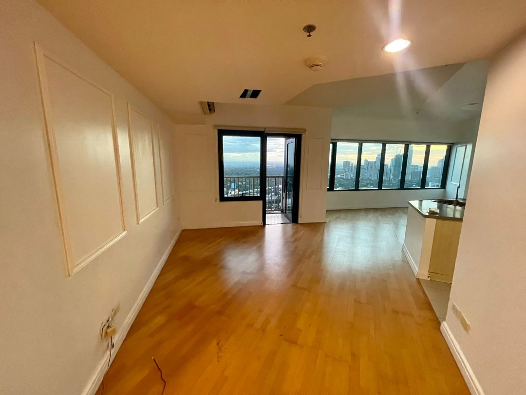 View of Condominiums for Sale - Penthouse Floor, Mar 2026