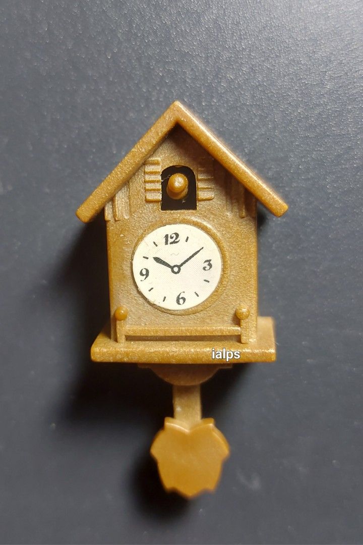 1989 Sylvanian Families Dollhouse Royal/Antique Cuckoo Clock/Royal Mirror (Category: Vintage Collectibles) located in Pasig City. Submitted by lpsflover (Listing ID 1308914303, Image 2). Description: 5-Brown Cuckoo Clock 850Php 5-Mirror 450Php Price posted is per clock and not for both items. In good condition but please manage your expectations. Vintage and hard to find. Payment via BPI/BDO/Gcash. Shipping via Lalamove or J&T Express..