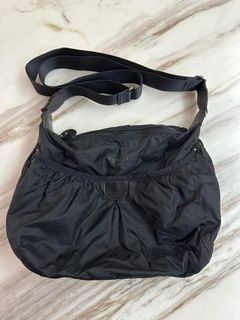 （分類：）位於 。 由 cwpun 提交（商品編號 1315835080，圖片 1）。簡介： 。