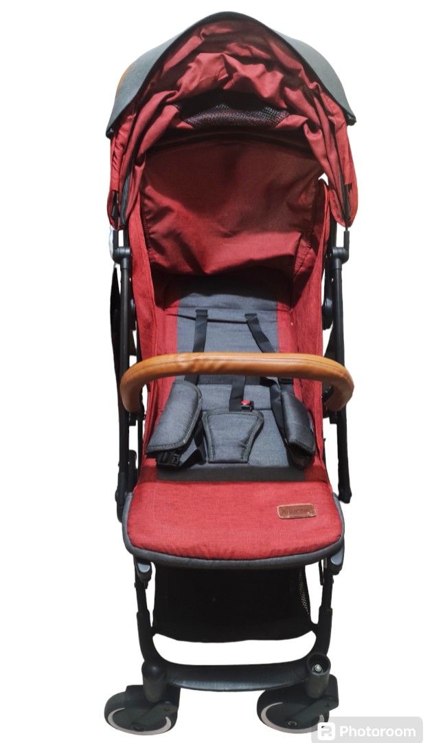 Akeeva Pollux Plus Stroller (Category: Strollers) located in Quezon City. Submitted by rurunarvasa (Listing ID 1315863535, Image 1). Description: .