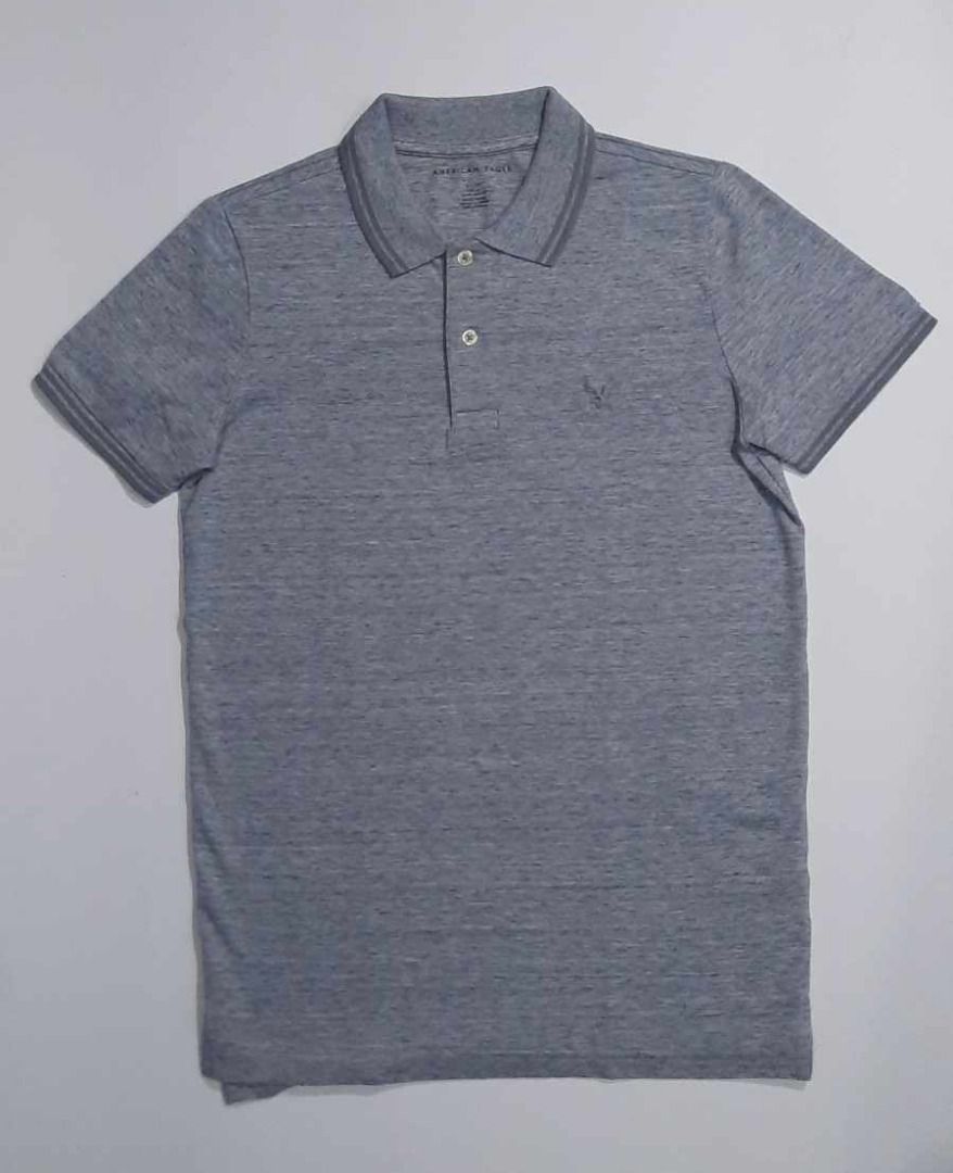 American Eagle Grey S (slim fit) Polo shirt (Category: Tshirts & Polo Shirts ) located in Floridablanca. Submitted by bugsshop (Listing ID 1315805521, Image 1). Description: -100% Original -Still in good condition 9/10 Dimension: -Size small -46 cm width -70cm lenght.