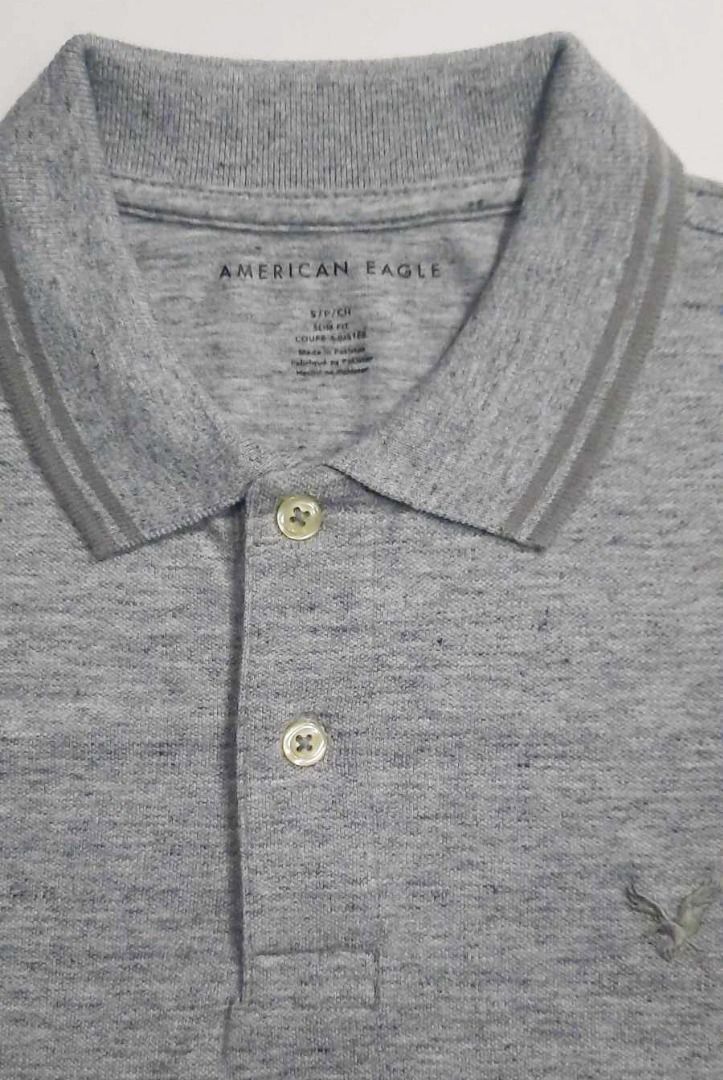 American Eagle Grey S (slim fit) Polo shirt (Category: Tshirts & Polo Shirts ) located in Floridablanca. Submitted by bugsshop (Listing ID 1315805521, Image 2). Description: -100% Original -Still in good condition 9/10 Dimension: -Size small -46 cm width -70cm lenght.