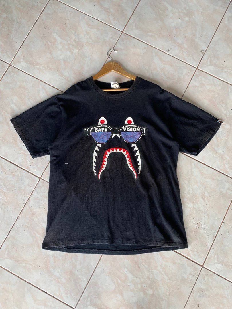 BAPE authentic (Category: Tshirts & Polo Shirts ) located in Pinamalayan. Submitted by initialthriftstore (Listing ID 1315723321, Image 1). Description: FOR SALE ‼️ Bape Authentic Still in very good condition ✅ Color Rate: 9.3/10 ✅ Dimes: 31x24 Issues: Minimal fades in neck and sleeves Pm lang po mga boss baka may gusto sainyo😇🤍.
