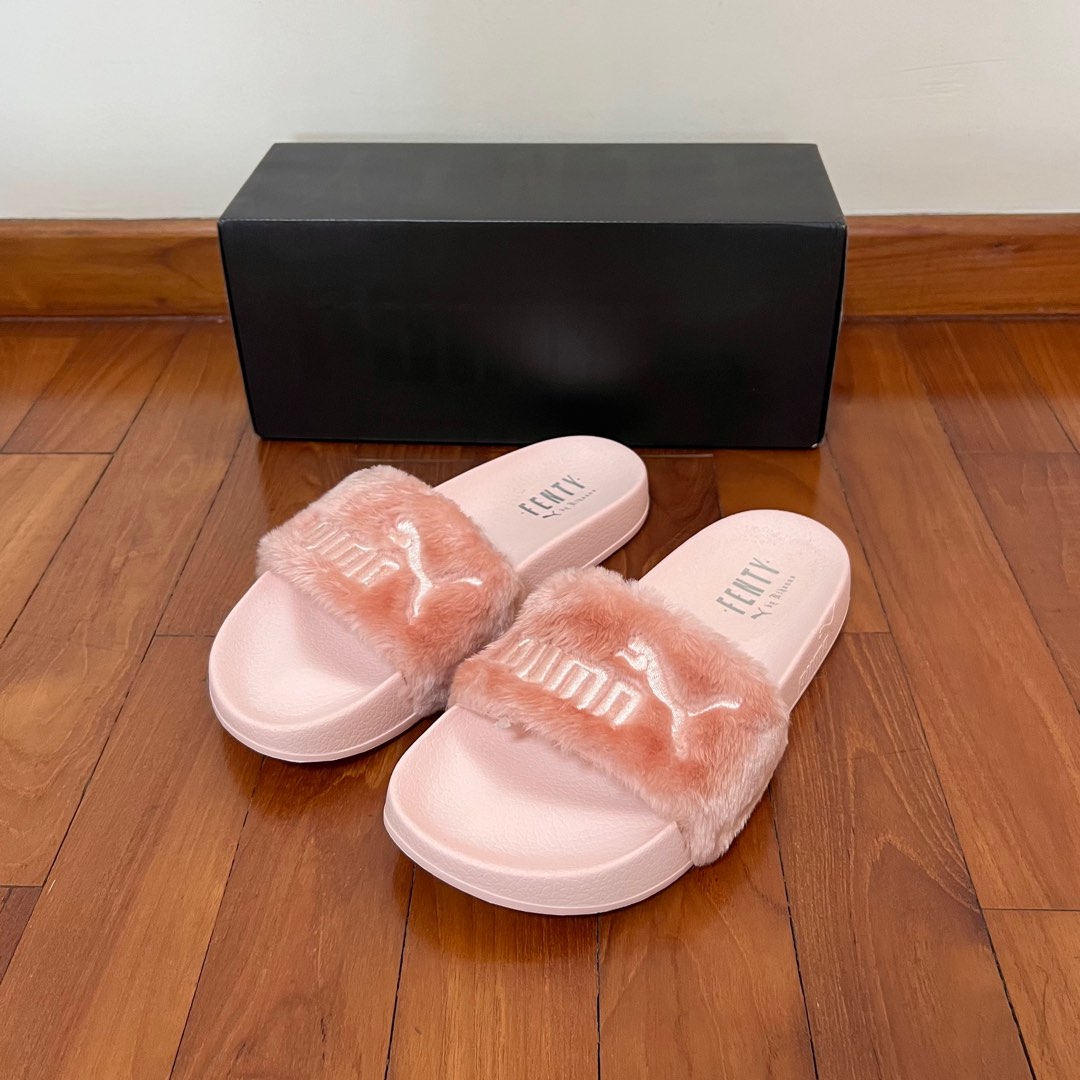 BNWT FENTY X PUMA FUR SLIDES BY RIHANNA Women s Fashion Footwear Flats on Carousell
