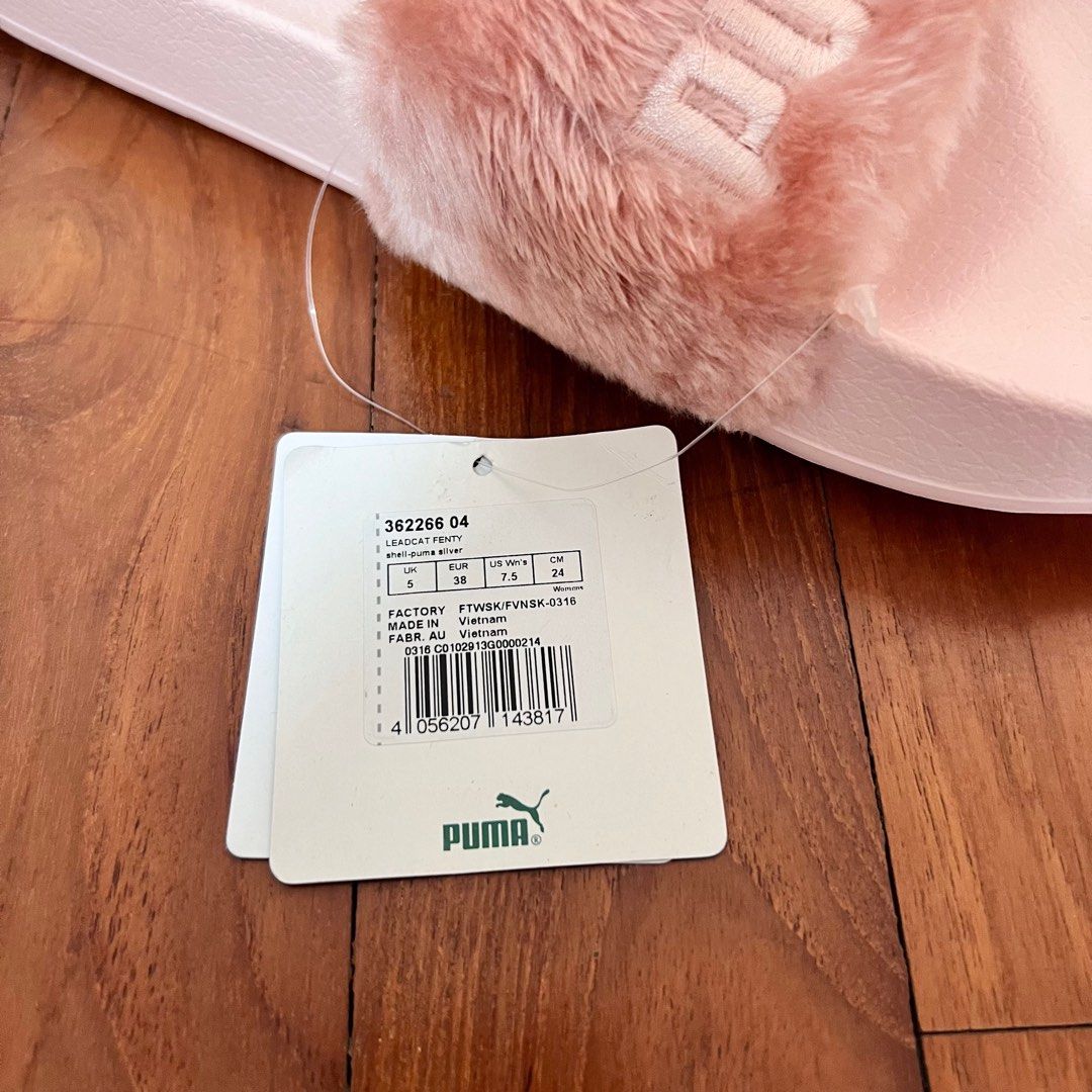 BNWT FENTY X PUMA FUR SLIDES BY RIHANNA