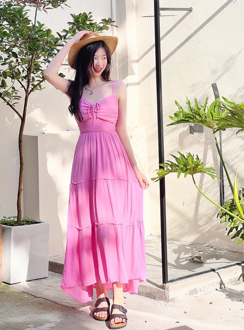 Brand New Hollister Pink Beach Maxi Dress Women s Fashion Dresses Sets Dresses on Carousell