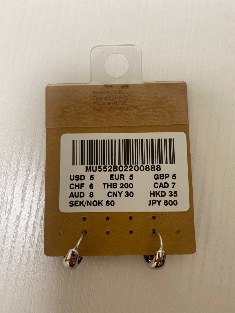 Brandy Melville hoops earrings, 女裝, 飾物及配件, 耳環- Carousell