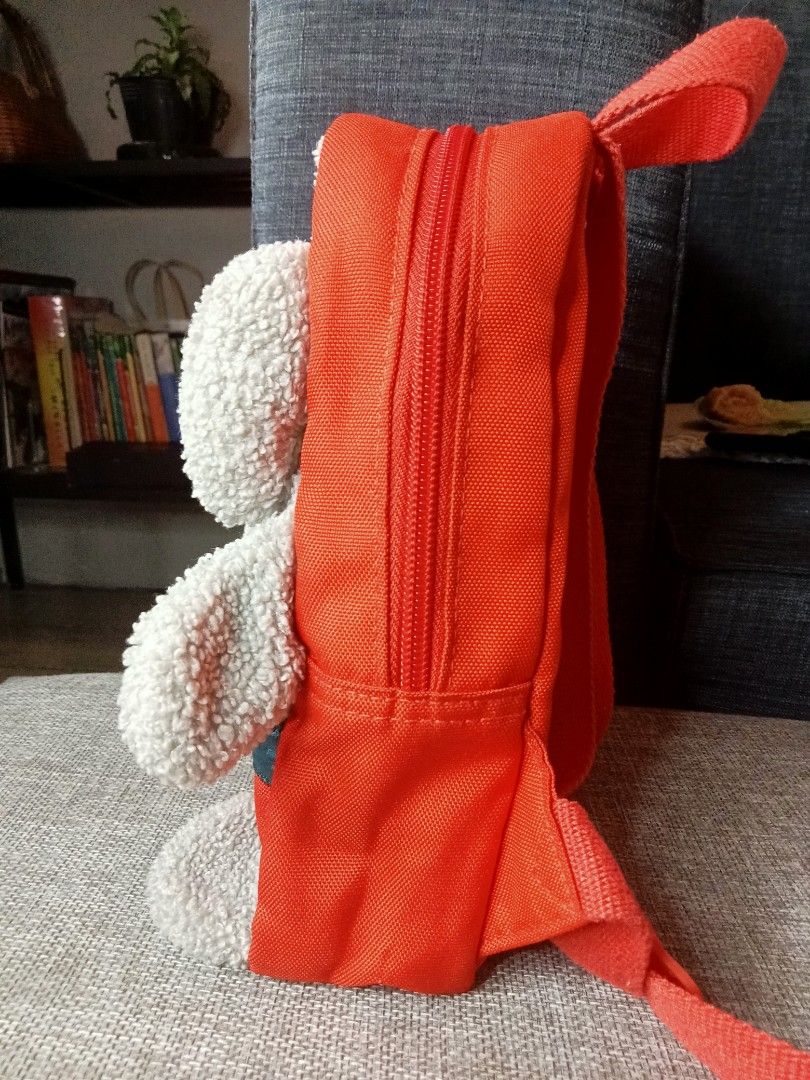 Cath Kidston Super Dog Superhero Mini Backpack Bag (Category: Diaper Bags & Wetbags) located in Quezon City. Submitted by theygrowupsofast (Listing ID 1315736010, Image 2). Description: Very very cute! My son used this bag for nursery school but only once in a while. This one is an original piece, as will be obvious when you see it in person. Superb quality materials used and good craftsmanship. The last pic is the bag turned inside out-- you'll 
