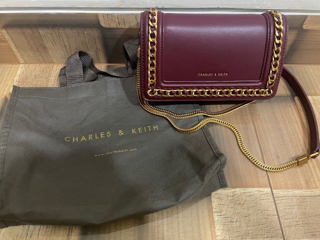 Charles Keith ORI Chain Rimmed Clutch