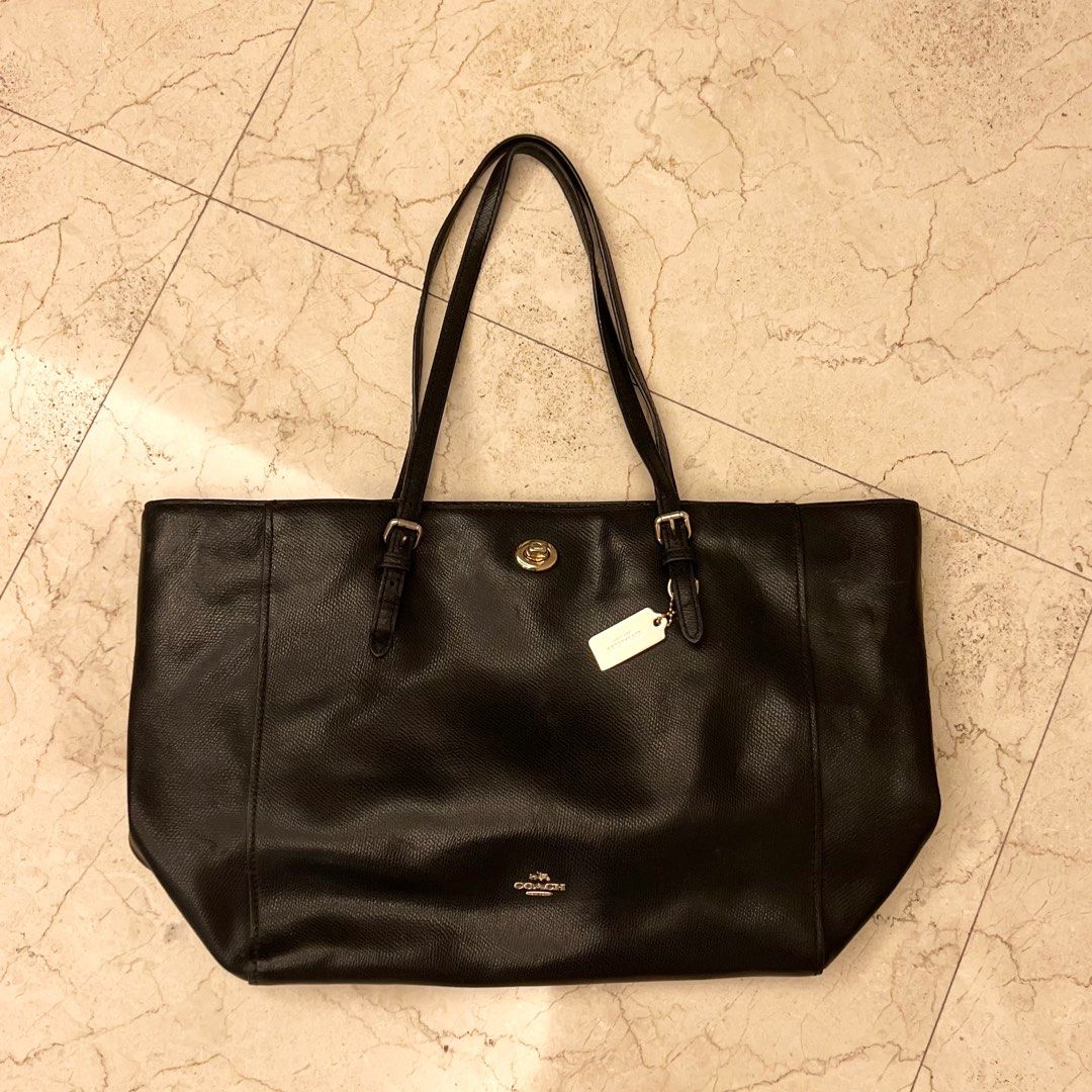 Coach black turnlock tote deals