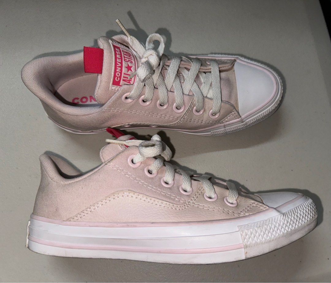 CONVERSE Chuck Taylor All Star Rave Low (Category: Sneakers) located in Caloocan City. Submitted by mlmtly (Listing ID 1315840632, Image 3). Description: CONVERSE Chuck Taylor All Star Rave Low Millenium Glam Women’s US 6/ UK 4 / EU 36.5 Worned 4 times, need wash as seen in photo. no issue and no box. .