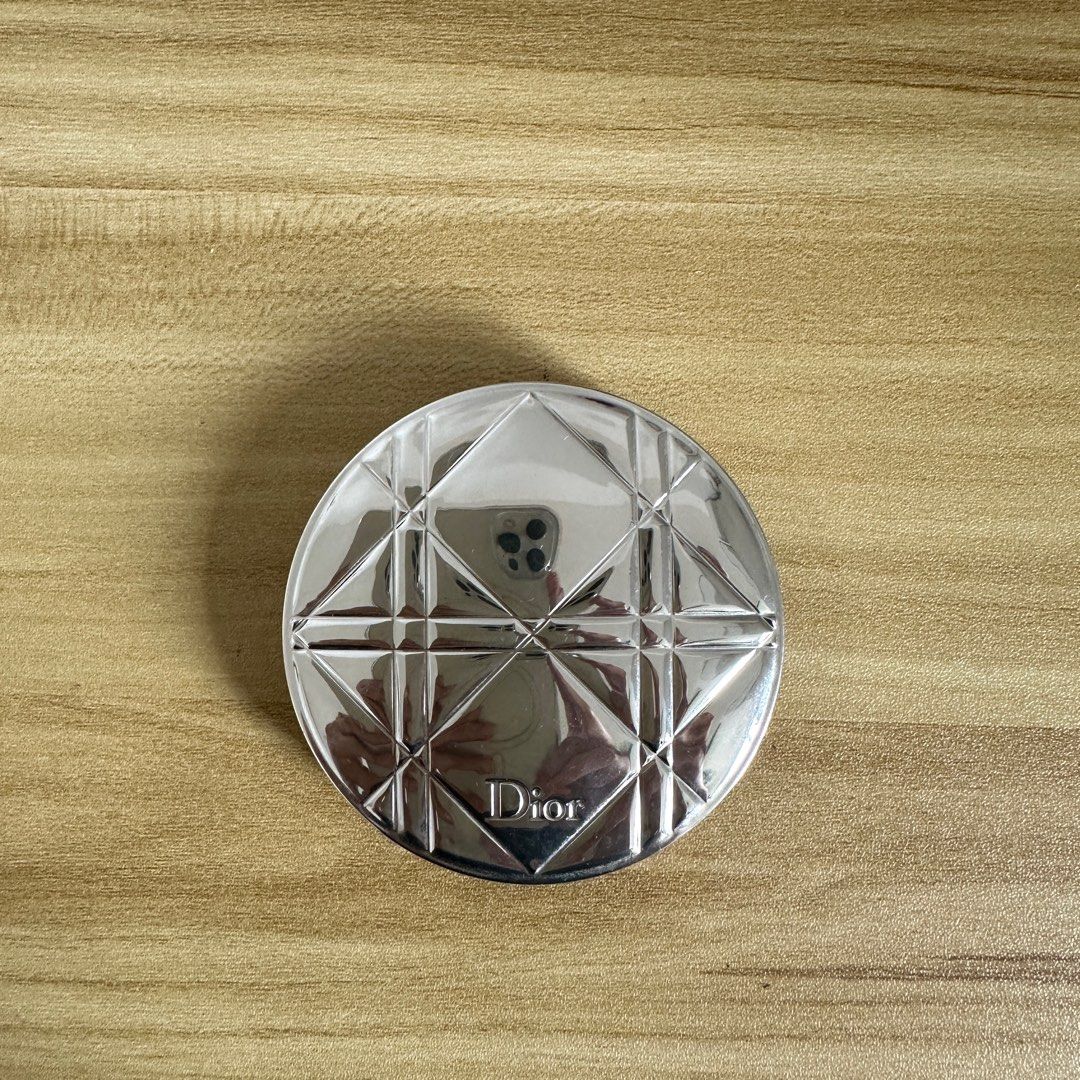 dior skin nude luminizer