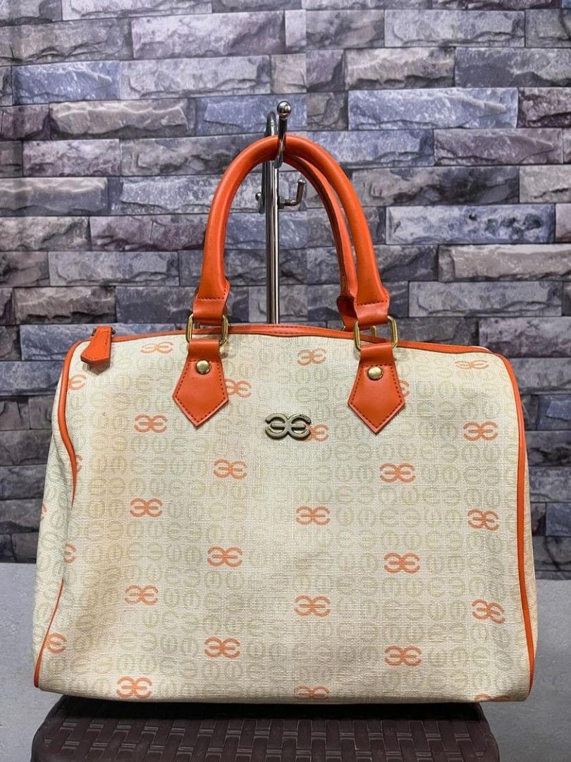 Esquire doctors bag Women s Fashion Bags Wallets Shoulder Bags on Carousell