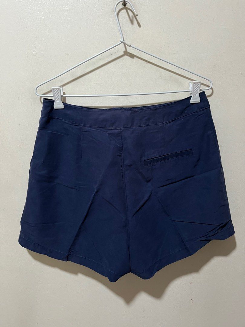 H&m navy shorts outlet