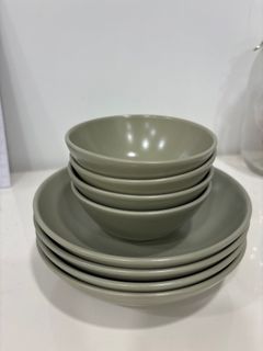 （分類：）位於 。 由 sellpoke 提交（商品編號 1315715679，圖片 1）。簡介： 。