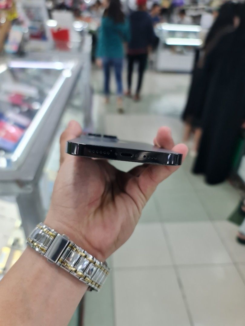 IPHONE 14 PROMAX 256GB 91BH GLOBE LOCK NO ISSUE (Category: iPhone 14 Series) located in Manila. Submitted by mrkim_gadget (Listing ID 1315808215, Image 2). Description: RFS: (BUY AND SELL) •Onhand| IPHONE 14 PROMAX •256GB •GLOBE LOCK •99% Smooth •Never been Repaired •No Hidden Issues •Can Reset Anytime •Test to Sawa •NOT Refurb We Open for COD (INYO PO SF) Pick-Up at my Shop in Greenhills Shopping Center for your assurance Pm me for more details 