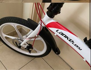 (Category: ) located in . Submitted by stevenbikes (Listing ID 1315734950, Image 1). Description: .