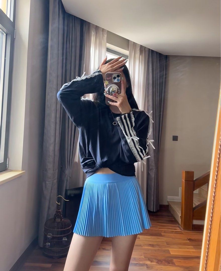 Lululemon Varsity HR Pleated Tennis Skirt Size 10 Color SNBL