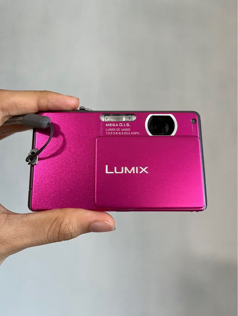Panasonic LUMIX DMC-FP1 ピンク 12MP s-l400.jpg