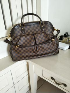 (Category: ) located in . Submitted by luxury2me (Listing ID 1315711524, Image 1). Description: .