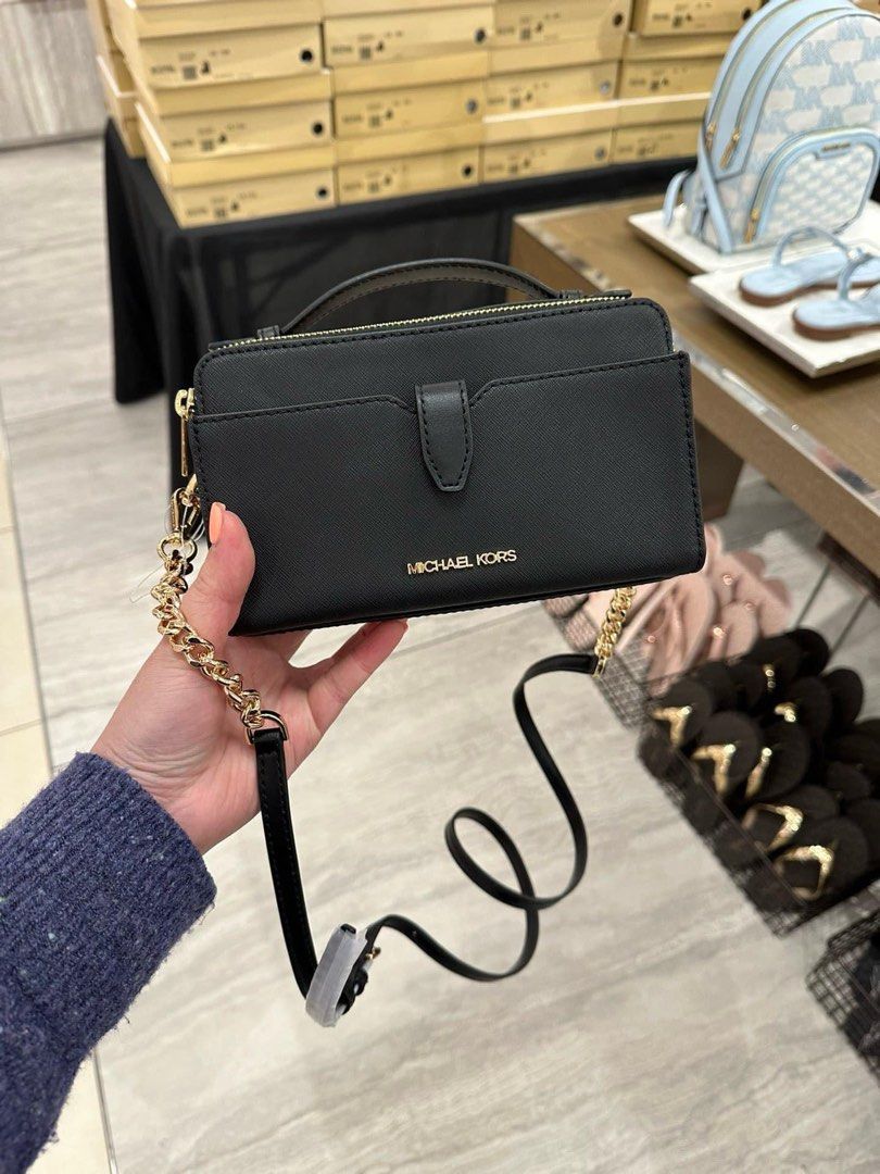 Jet set travel saffiano leather smartphone crossbody black online