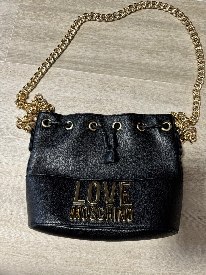 Moschino bag shop